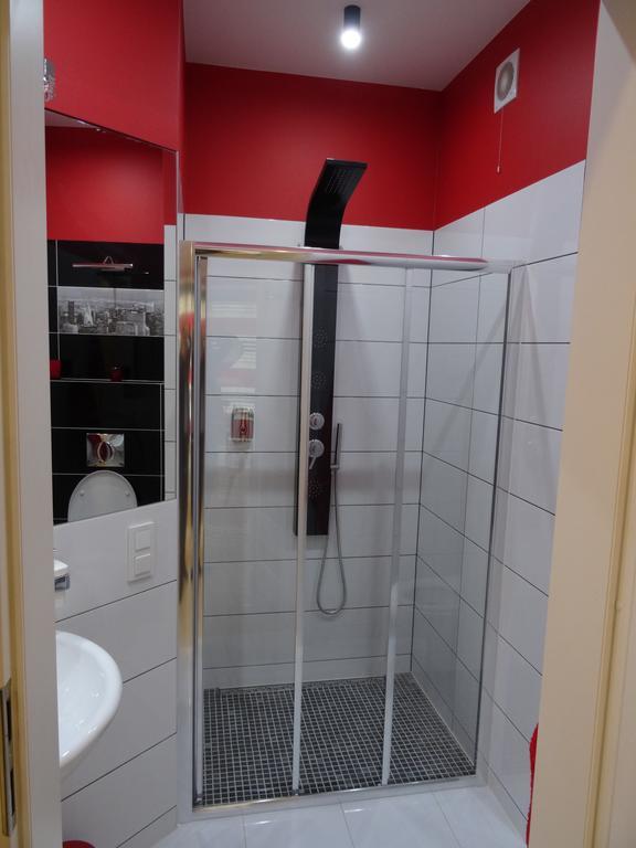 Apartamenty Metro Mlociny Varşovia Cameră foto