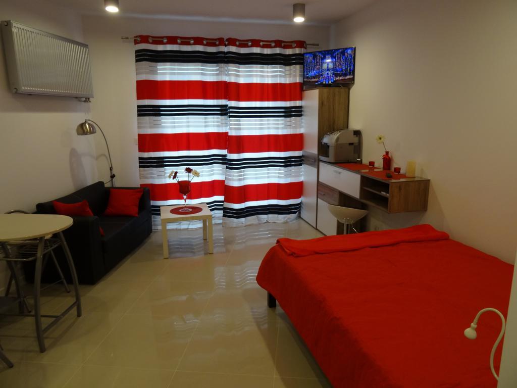 Apartamenty Metro Mlociny Varşovia Cameră foto