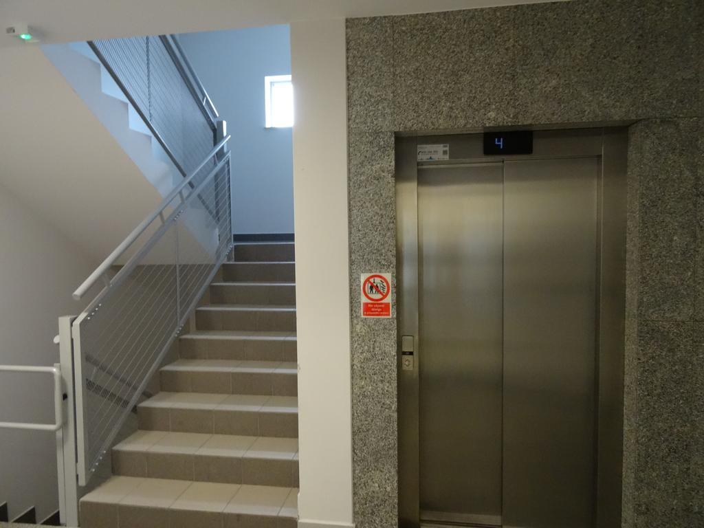 Apartamenty Metro Mlociny Varşovia Cameră foto